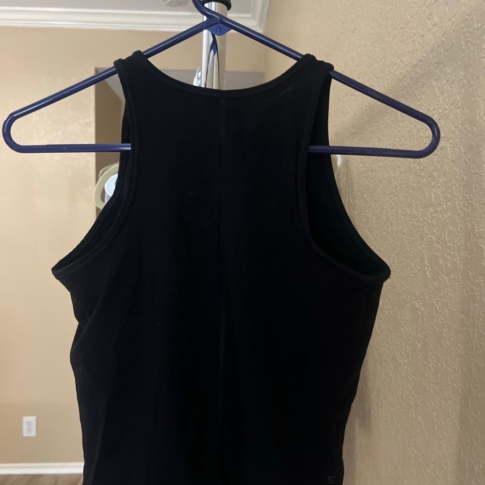 Everlane Black Tank Top Essential set of 2 - Picture 2 of 3